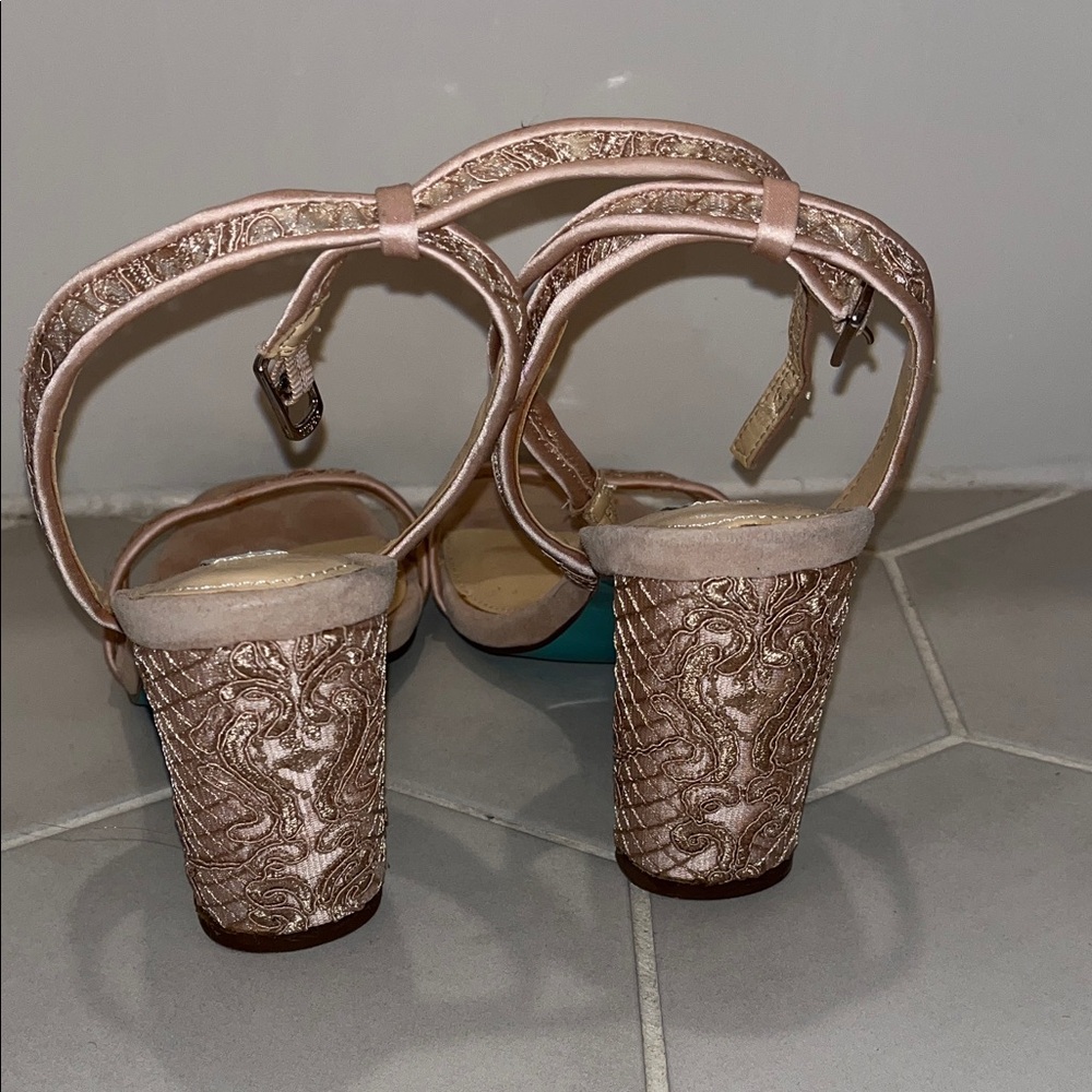 Betsy Johnson Rose Gold Textured Heels - Picture 6 of 6